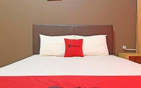 RedDoorz near Pojok Beteng Prawirotaman